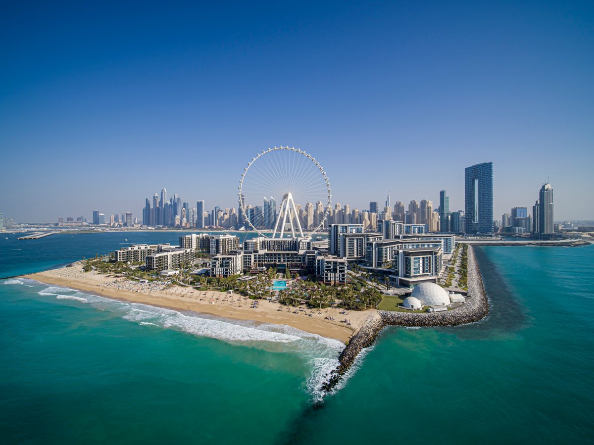 PangeaES's tweet photo. ¿Qué hacer en un primer viaje a Dubái? ✈🌍 

La ciudad más grande de los Emiratos guarda muchos secretos y experiencias inolvidables... ¡te las contamos en nuestro #BlogPANGEA! 😊👇 

¡Cuéntanos qué te parecen! ➡ https://t.co/GD31nzoovn https://t.co/yq6RFccHYy