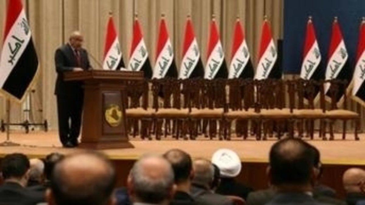 العراق شكوى قضائية في باريس تتهم رئيس الوزراء السابق عادل عبد المهدي بـ"جرائم ضد الإنسانية"