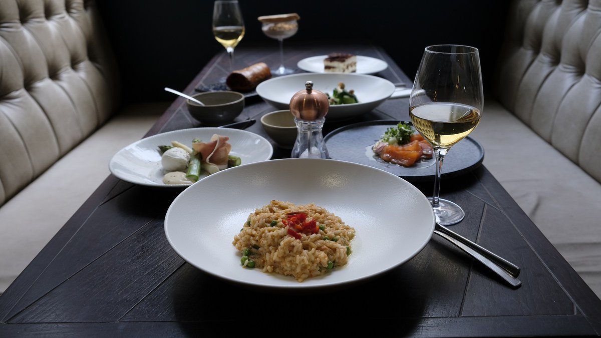 DobsonParnell's tweet photo. Cornish crab, pea and dill risotto, fresh chilli, parmesan - featuring on our April at home menu https://t.co/MxlVJ3uxBd ππ¦
#newmenu #april #restaurantathome #food #foodie #lunch #dinner #dobsonandparnell #newcastle #newcastlequayside #risotto #wednesday #humpday #ne1 https://t.co/cdZD9g0a7h