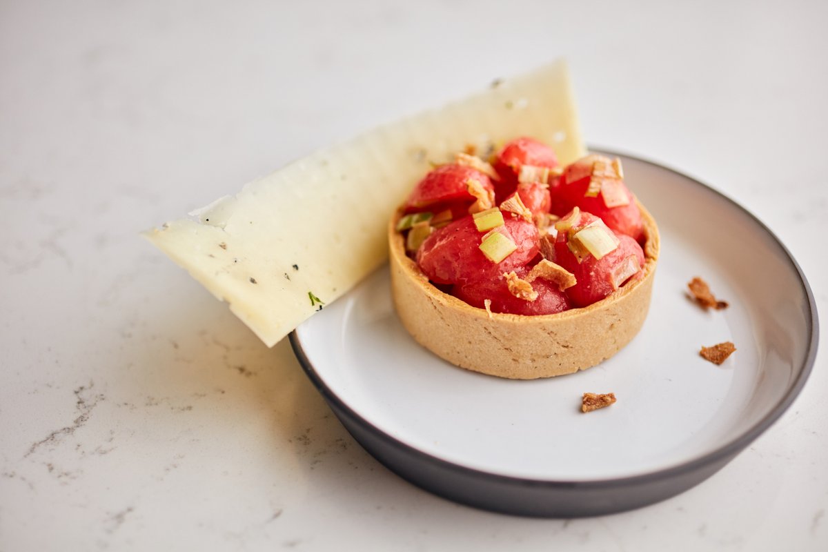 A Tomato Haiku:

Time for Tomato
The Season is almost Here
Ripe Red Juicy Tart

#chifood #adornrestaurant #chef #tomatoseason #foodhaiku