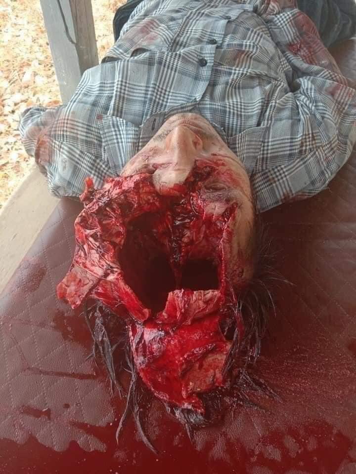 ChuPhyo's tweet photo. TW//Blood//Death
Tremendous impacts of INHUMANE ACT of MILITARY TERRORISTS on civilians
@UN_HRC @SchranerBurgen1 @POTUS @freya_cole @RapporteurUn @MilkTeaAlliance https://t.co/tFvqrDGOqN