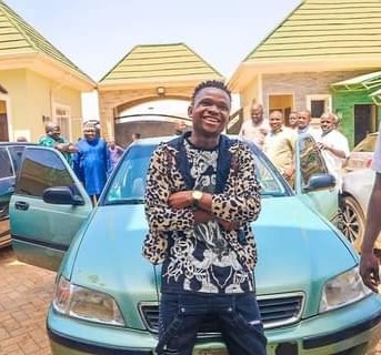 kingasmour's tweet photo. Hon.Yusuf Gagdi gifts G'Tapzy LyricalGotitar an artiste of Asmour Worldwide a car

We want to thank the Hon Member representing PKK for the car gift, it is the evidence of what we have done and the sign of what is to come. Congratulations Gtapzy, we are proud of you. https://t.co/Xu0uNrX4Oe