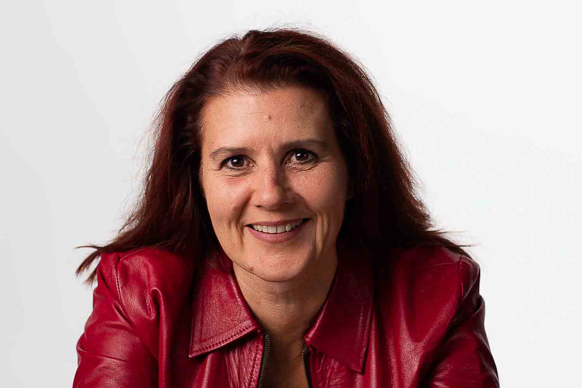 "Wie kann der Umbau in eine lebenswerte Stadt der Zukunft gelingen, ohne dass der Weg dahin mit Leichen gepflastert ist, auf Kosten der sozialen Vielfalt und der Umwelt?" Fraktionserklärung von @acaleitner für <a href="/al_zuerich/">Alternative Liste Zürich</a> zum kommunalen Richtplan:
al-zh.ch/artikel/news/s…
#sloeba