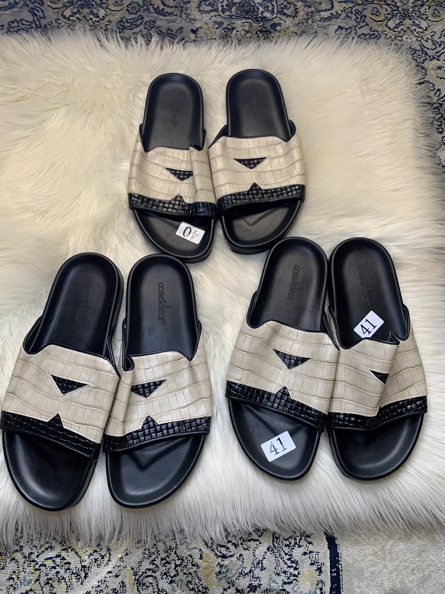 nasmalik_c's tweet photo. Shoes at affordable price https://t.co/uv2IvUCZu0