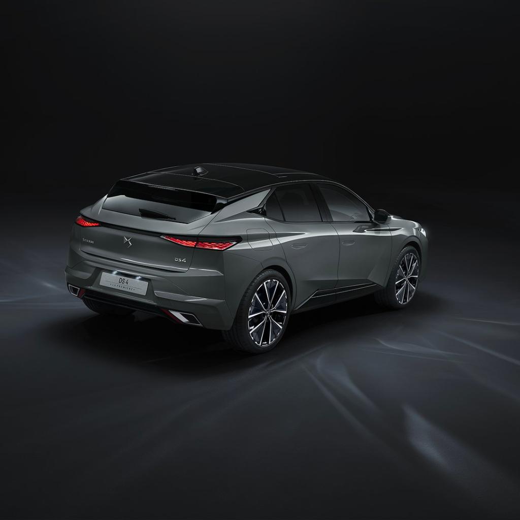 DS_Espana's tweet photo. Reserva online la edición limitada de lanzamiento DS 4 LA PREMIÈRE y sé uno de los primeros privilegiados en conducir el DS 4. Si lo conduces la primera vez, ya no lo olvidas. 

https://t.co/1fxtUT3MeX

#DSautomobiles #DS4 https://t.co/Gk37TE0NxR