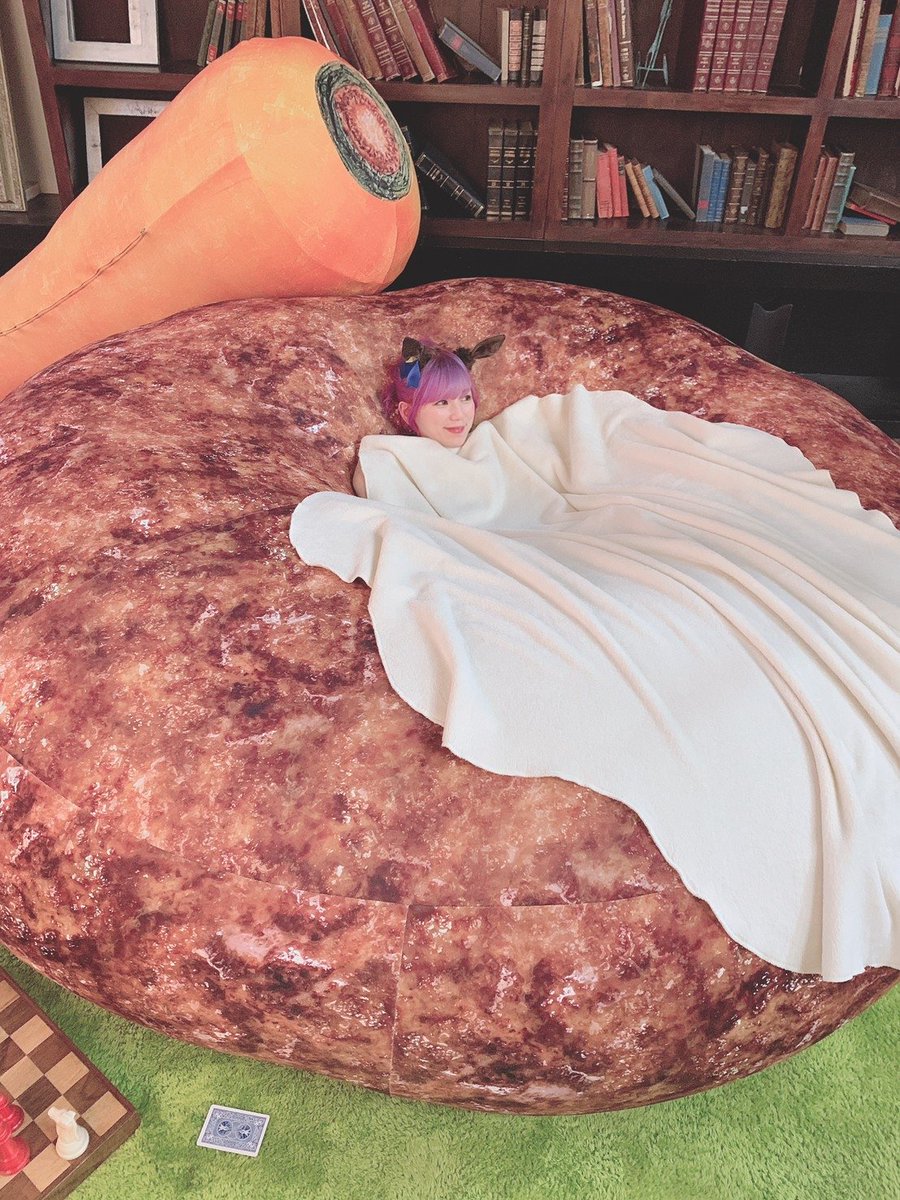 Machico Official トレーナー しっかりサイズをはかって 応募してね By Machico 山 トウカイテイオー ウマ娘 にんじんハンバーグクッション T Co Vtd03ce9x4 Machico Official トレーナー しっかりサイズをはかって 応募してね By Machico 山 トウカイテイオー ウマ娘 にんじんハンバーグクッション T Co Vtd03ce9x4