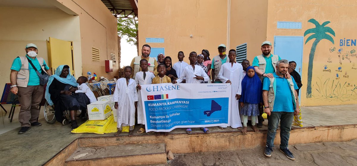 HaseneFrance's tweet photo. Vos colis alimentaires sont prêts à être distribués au Mali 🇲🇱 
-
https://t.co/ebtdGSDHEa https://t.co/CEBw9famDZ