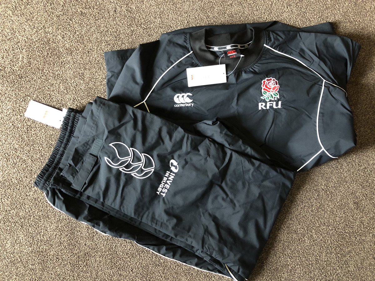 We have hit 300 followers but are looking to get many more! 

Thank you for following. 

As a thank you we are giving away a set of RFU Coaching Kit in XL Size. Do you know someone who would benefit from this? 

Please follow us, RT &amp; Like this tweet - Winner announced Friday!