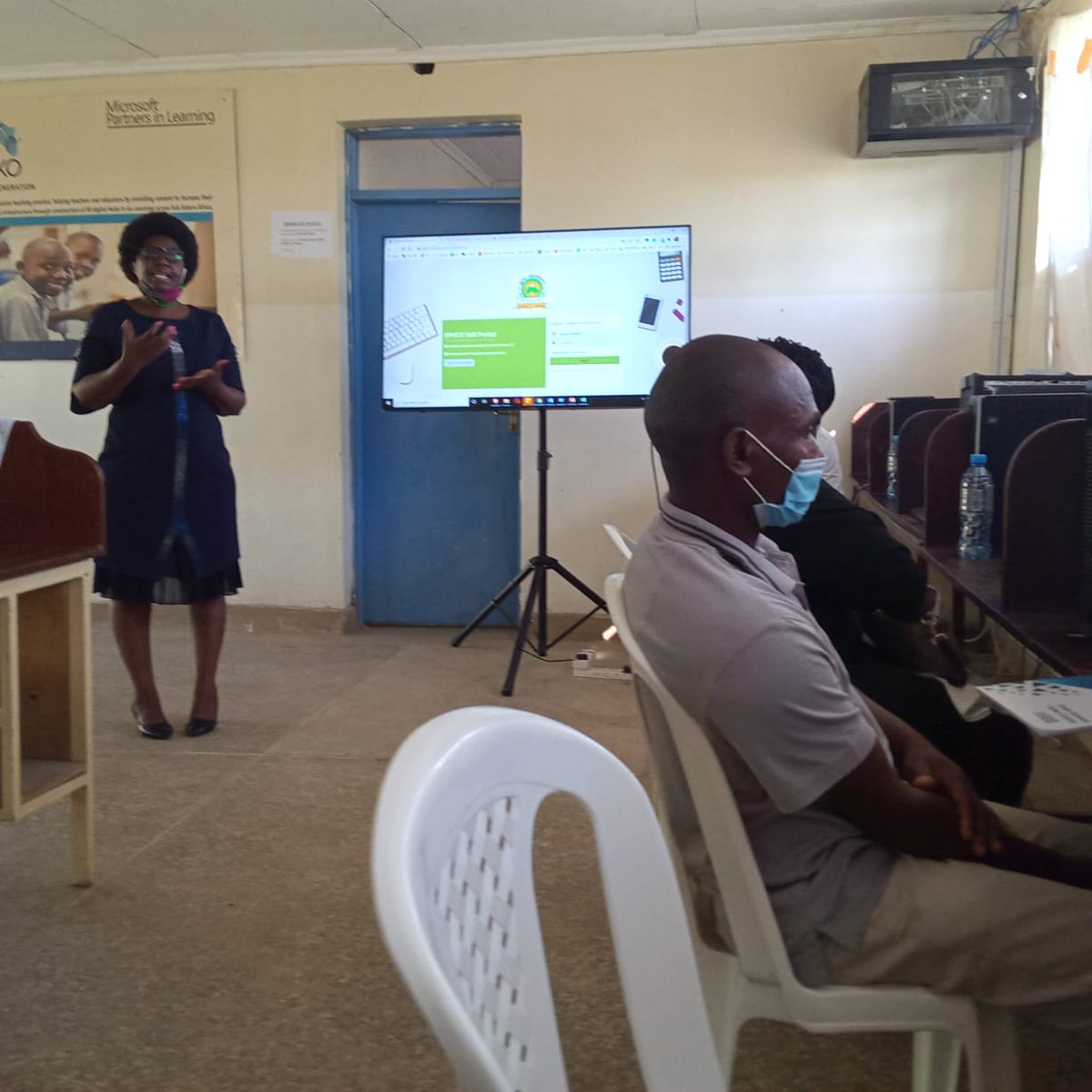 Today in response to COVID we are teaching lecturers how to use the online learning management system. This will enable learning to continue even without physical presence. <a href="/MeruUniversity/">Meru University of Science and Technology (MUST)</a> <a href="/WUR_WCDI/">Wageningen Centre for Development Innovation</a> @HAShogeschool @NufficGD <a href="/MarjoBaeten/">Marjo Baeten</a> @IreneKoomen <a href="/InekevMeggelen/">Ineke van Meggelen</a> <a href="/john_wesonga/">John M. Wesonga</a>