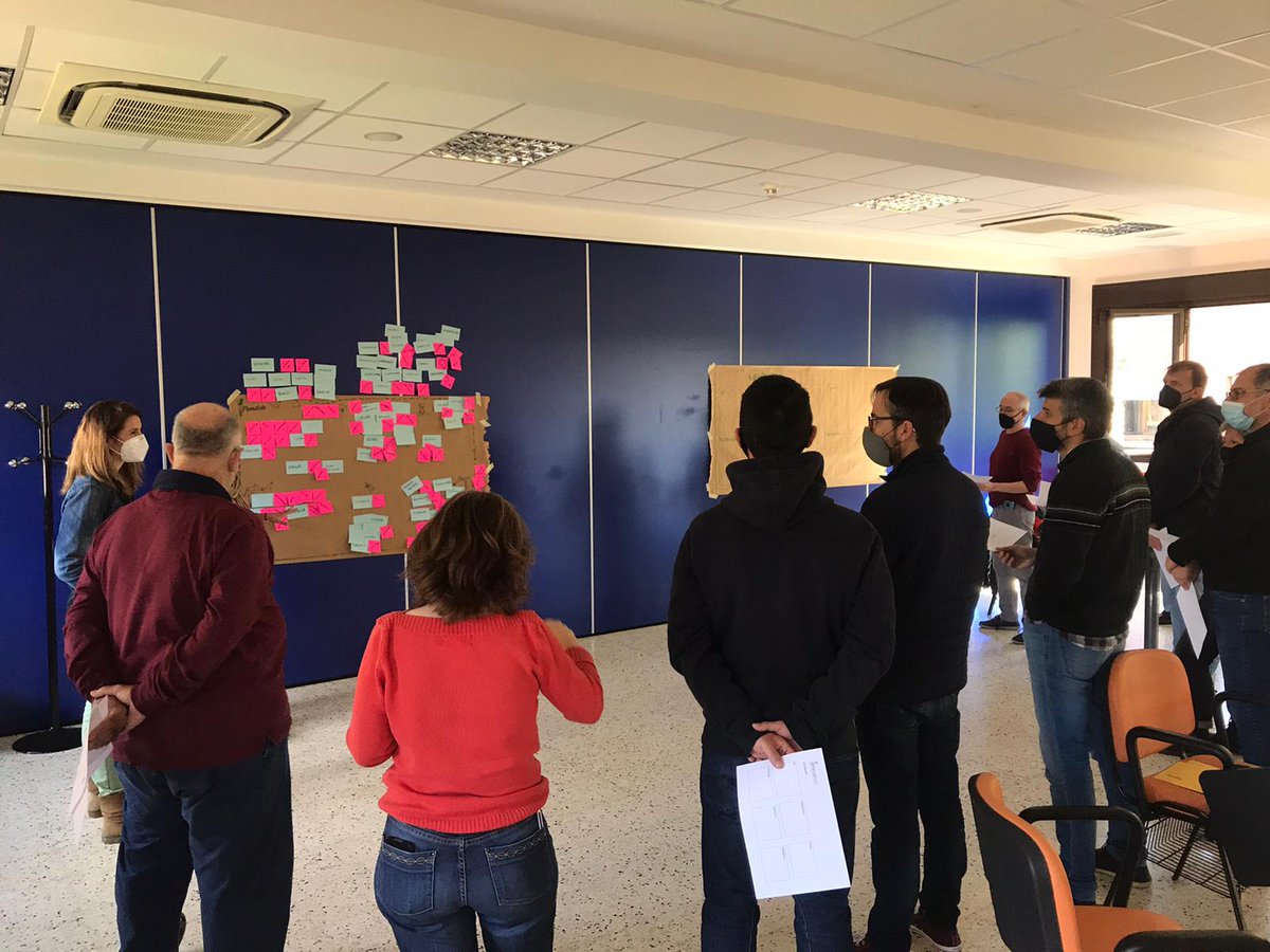 Plenainclusion's tweet photo. 🌈🍀Un grupo de personas expertas, de federaciones y entidades de @Plenainclusion, elabora una propuesta de #CalidadPlena con la que responder a los nuevos retos sociales para el movimiento asociativo de las personas con #discapacidadintelectual y sus familias. #PlenaLab https://t.co/pNyPlmdNEu