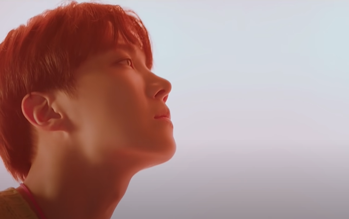 HOPEPlCS's tweet photo. you're my light ✨ https://t.co/0XhEya7a1h