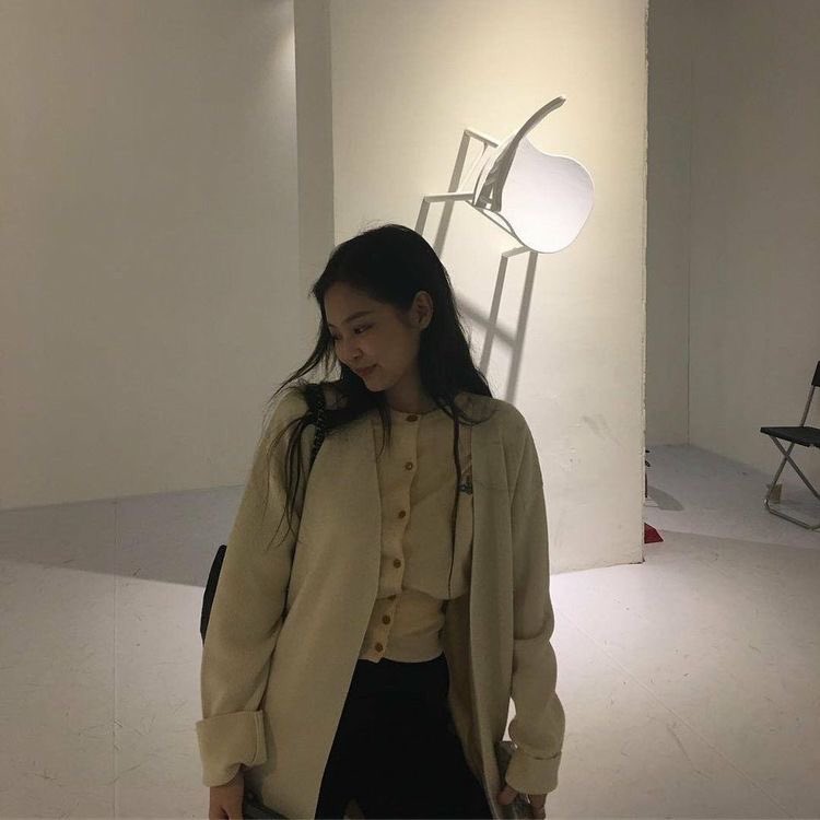 nunaarchive's tweet photo. — jennie ; qna

based on wattpad story lee amore
enjoy! https://t.co/qdiB4nIejn