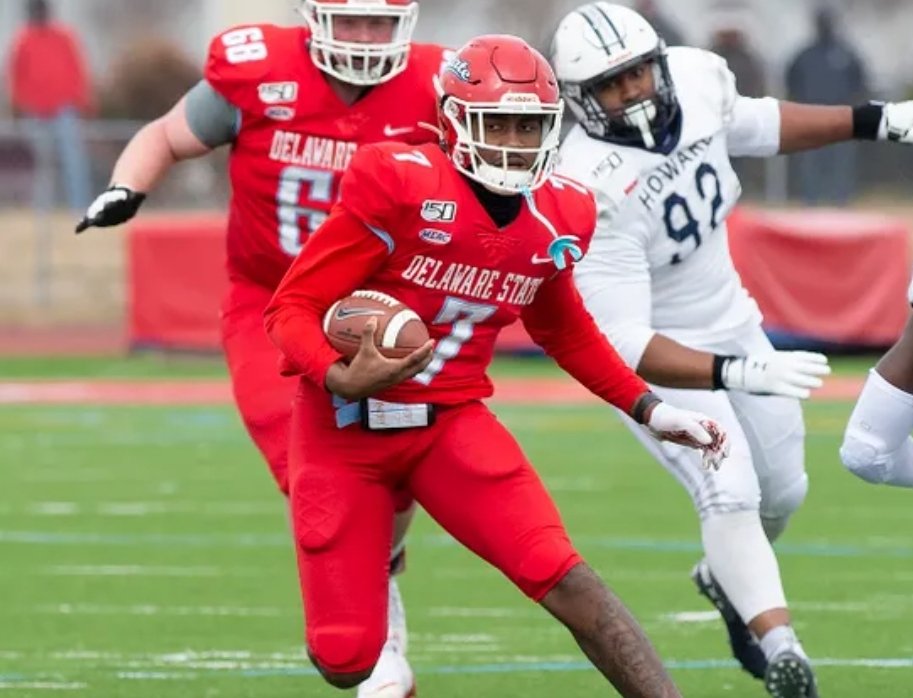 A Week 8 #FCS Top Performance 

QB Jared Lewis - Delaware State

• 173 Passing yards 3 TDs
• 38 rushing yards