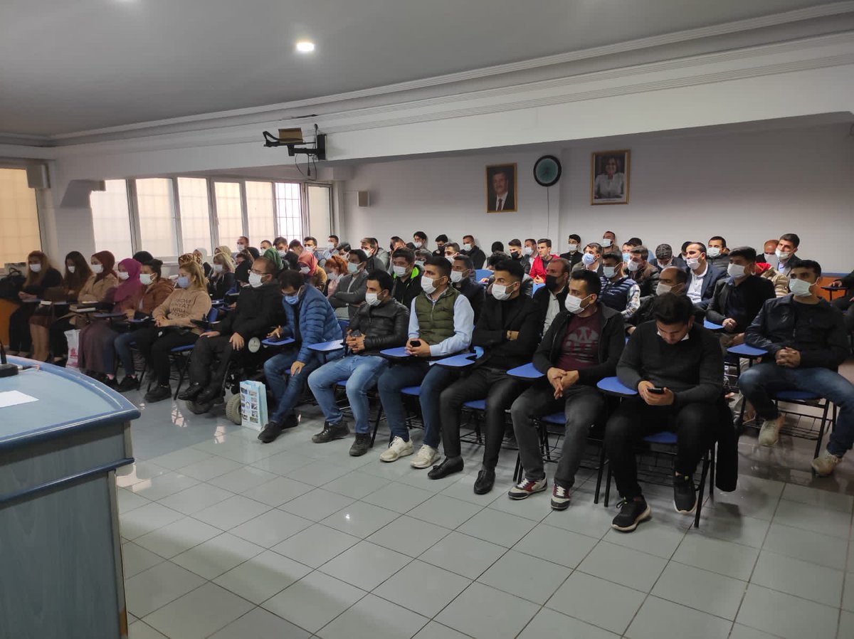 Haftalık olağan yönetim kurulu toplantımızı değerli kardeşlerimizin katılımıyla gerçekleştirdik.
Rabbim aldığımız kararları hayırlara vesile eylesin.
#GençsinÖndeYürü