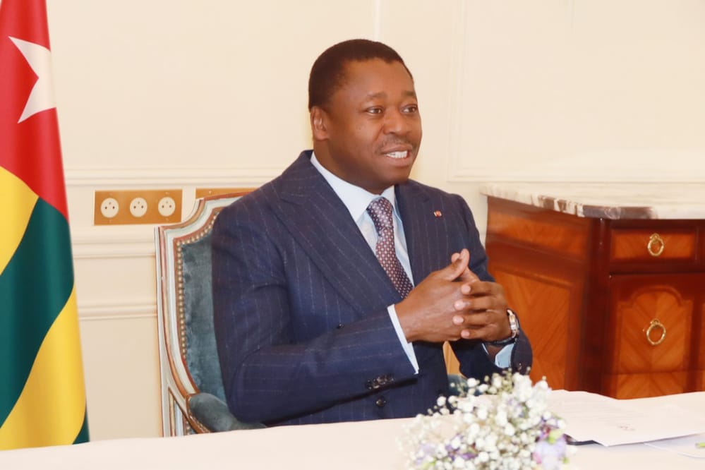 Le Président de la République, SEM <a href="/FEGnassingbe/">Faure Essozimna GNASSINGBÉ</a> est arrivé ce mercredi 7 avril 2021 à Paris en France pour une visite d’amitié et de travail.
👇🏼👇🏼 presidence.gouv.tg/2021/04/07/vis…