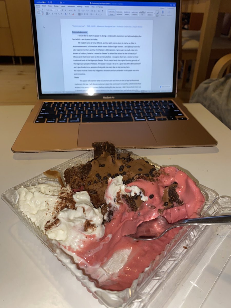 We are soooo lucky to be alive, to be able to enjoy the beautiful sunshine 🌞...and to be able to eat raspberry Gelato with brownies covered in Dulce de Leche from Chocolate Favories, delivered!!! Best $18 I have ever spent ❤️