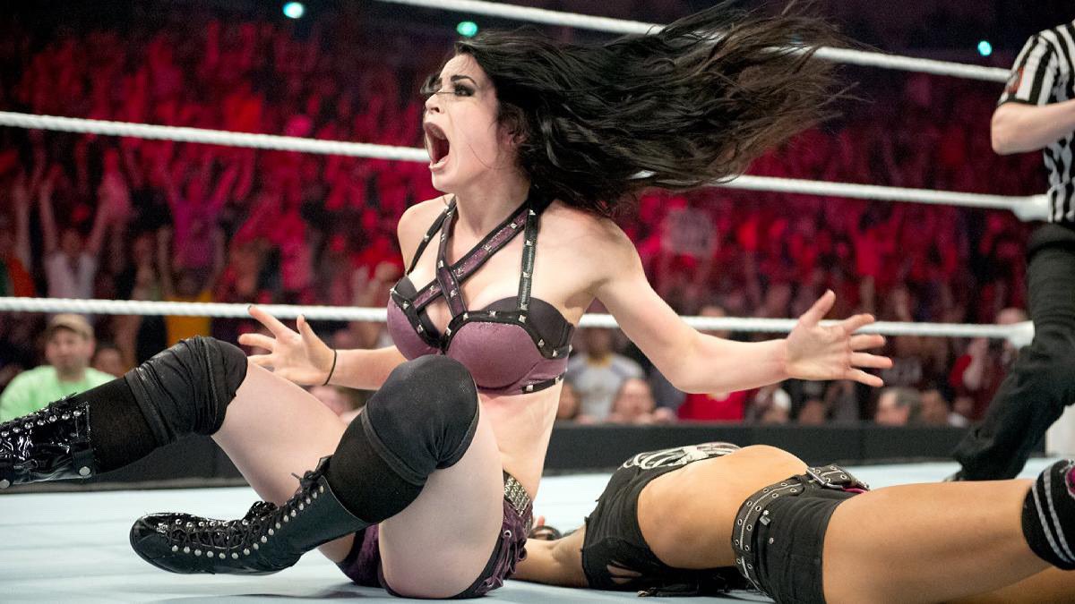 Un día como hoy, hace 7 años, Paige debutaba en Raw como la Campeona Mundia...