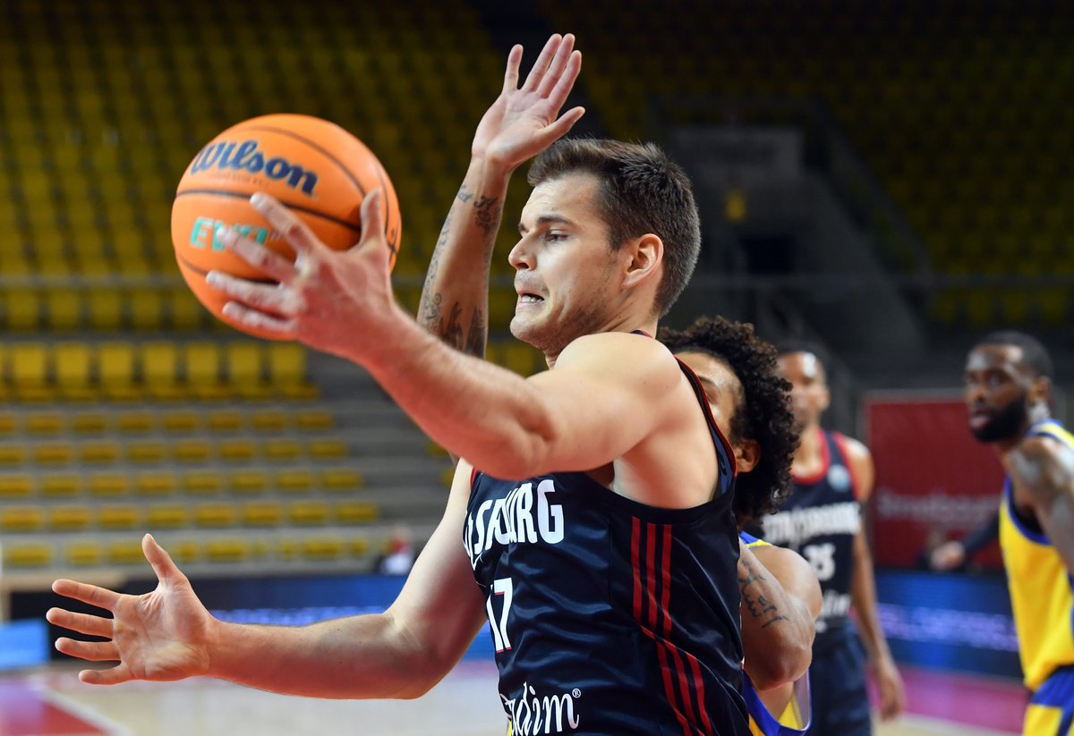 La <a href="/sigstrasbourg/">SIG Strasbourg</a> qualifiée pour le tournoi final à 8 de la <a href="/BasketballCL/">Basketball Champions League</a> grâce à son succès 91 à 81 face à @TurkTelekom_SK au #Rhénus #FBsport 
francebleu.fr/sports/basket-…