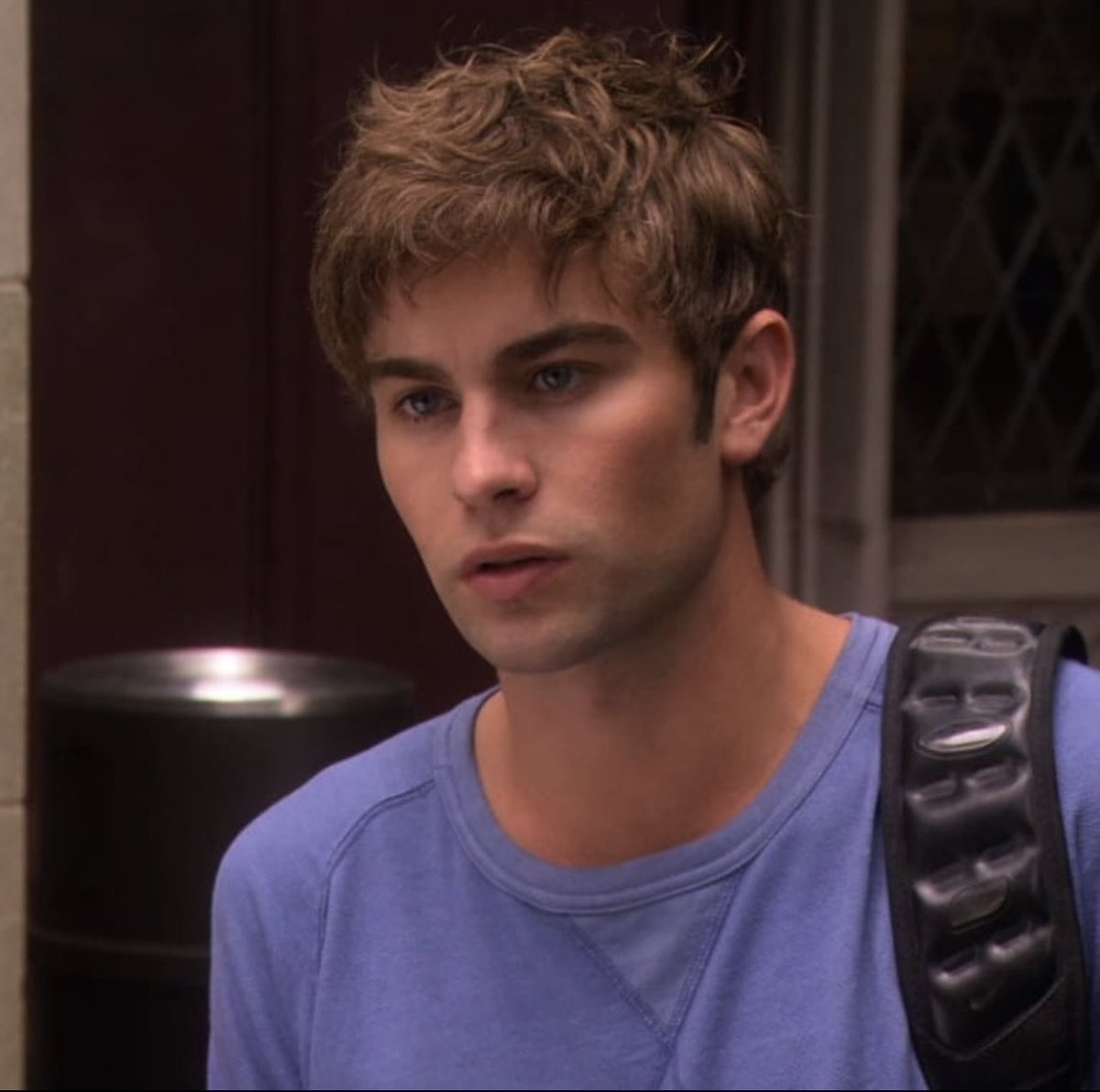 wolfiefendi's tweet image. why was everyone’s fav chuck bass when HE is way better