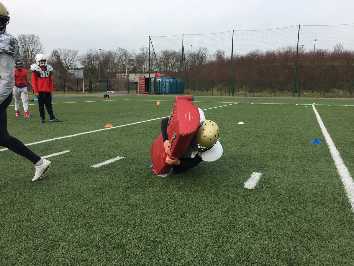 lffa_footus's tweet photo. ! Annulation des regroupements d'Avril !
https://t.co/JY98CPOhOc https://t.co/ampyBuwoxj