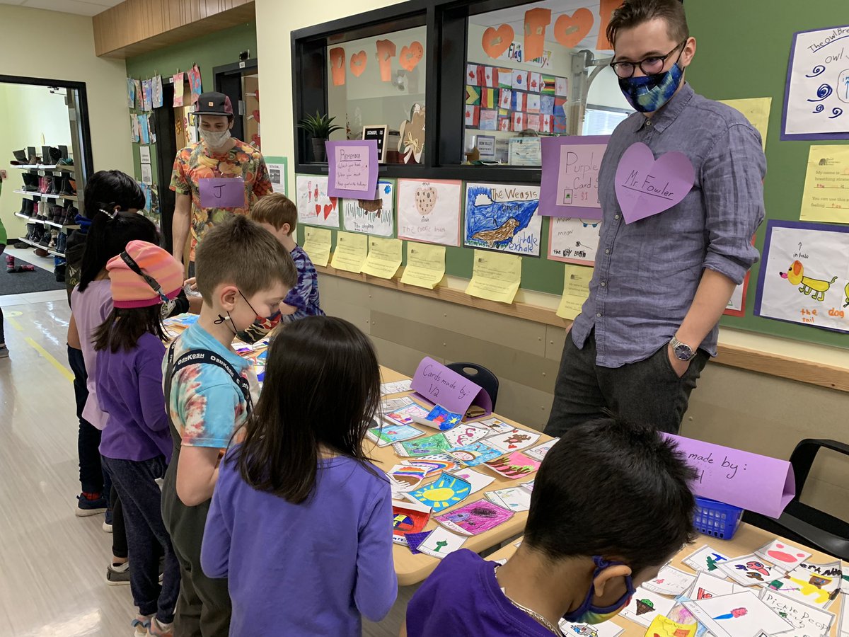 missramdyal's tweet image. We had a blast planning our second card shop in 1/2R! This time our friends from @MsCherrett and @shollettgrade1 classes were able to safely join and shop w us. Ss use their #moneymath skip counting skills to pay for the cards they wish to purchase @Banff_El_School @MountainEdu