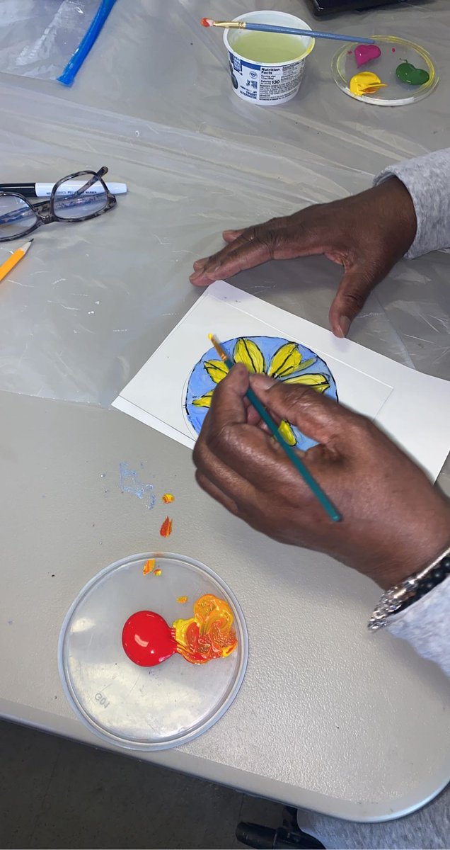 We're still in a pandemic, but we're also still  #InThisTogether -- this time through the power of art. Big S/O to <a href="/artwithaheart_/">Art with a Heart</a> for hosting senior art classes for our Baltimore community!