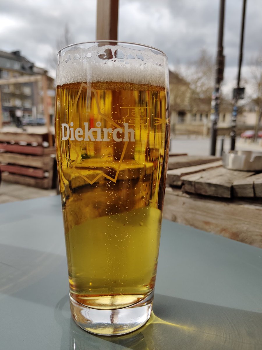 steri_roberto's tweet photo. First beer out of 2021 #terracereopening #luxembourg #april7 #iamfreezing https://t.co/mAr3XMT70l