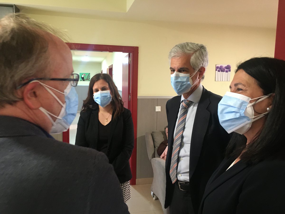 GrupoAMAS's tweet photo. Objetivo claro para los partidos políticos que concurren al #4m: conocer la situación tan precaria de las #residenciasdid 
Hoy visita de @ppmadrid #adolfosuarezillana:

👉 Rescate de los recursos residenciales de personas con did
#SOSResidenciasDID @ppmostoles @MirinaCortesO https://t.co/JPmE8O0AXo