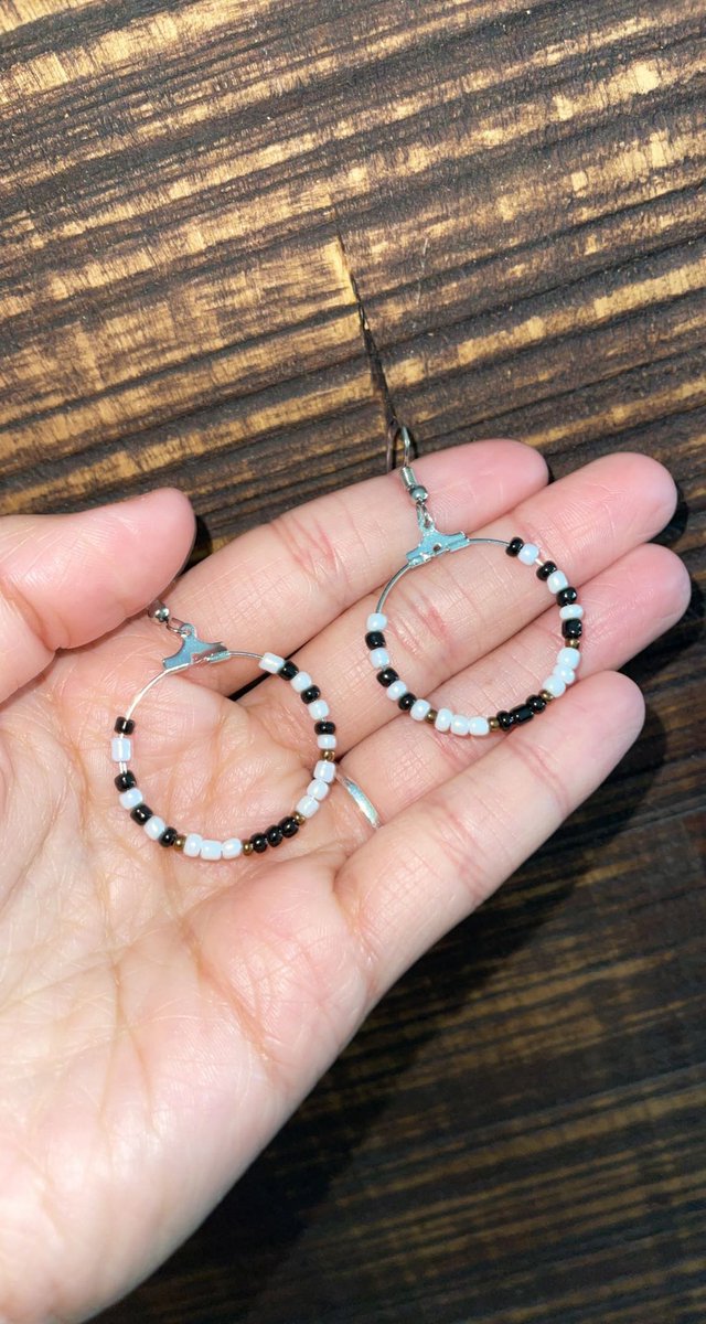 rt/like to support a small business❤️

instagram.com/bendthetrend_c…

#SmallBusiness