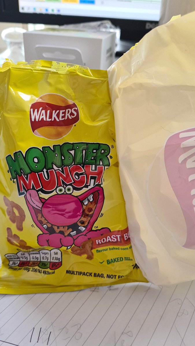 EmmaGrant1's tweet photo. @walkers_crisps gutted!!! My Easter gift ruined! Got to the last packet in my multipack and the bag was stuck hard to the seal and had already burst open! Stale crisps.... very disappointed as they are my absolute favourite snack ever! https://t.co/IvYghgoFY8
