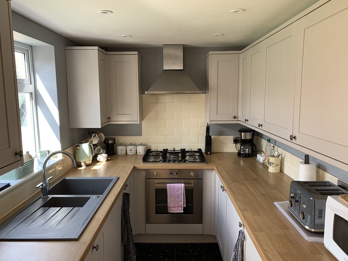 Living my sims decorating fantasy 😂