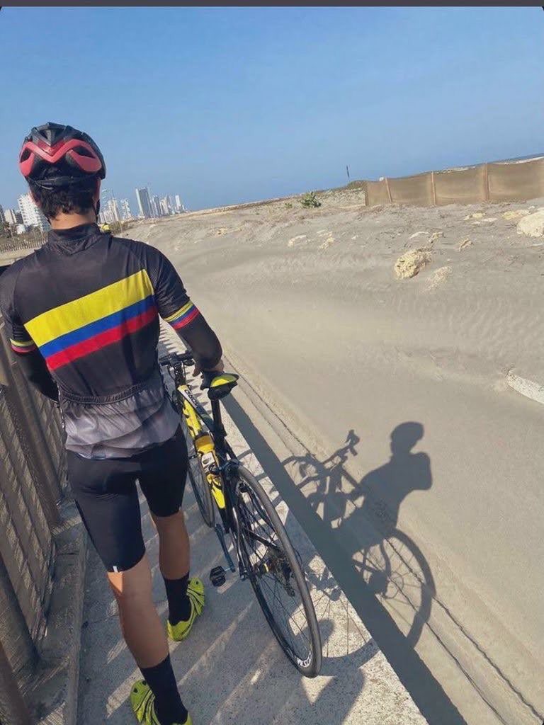 AFBETANCOURT's tweet photo. @ACMA15 @zowigaleano @ANI_Colombia Vamos a parar @RutaCostera_ ante la desatención de la @ANI_Colombia 

Increíble! 
@NoticiasRCN @ivosalamanca https://t.co/bQqgZDhdp1
