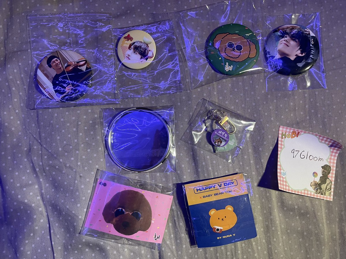 WTSFansite made items! Top row are pins (taehyung, Hoseok, yoongi (holy), taehyung) 2nd row is a taehyung hand mirror and taehyung key chain and 3rd row is yoongi (holy) pop socket and taehyung pop socket 1st row are all $1 each + ship2nd and 3rd row are all $2 each +ship