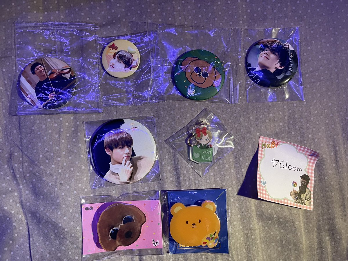 WTSFansite made items! Top row are pins (taehyung, Hoseok, yoongi (holy), taehyung) 2nd row is a taehyung hand mirror and taehyung key chain and 3rd row is yoongi (holy) pop socket and taehyung pop socket 1st row are all $1 each + ship2nd and 3rd row are all $2 each +ship