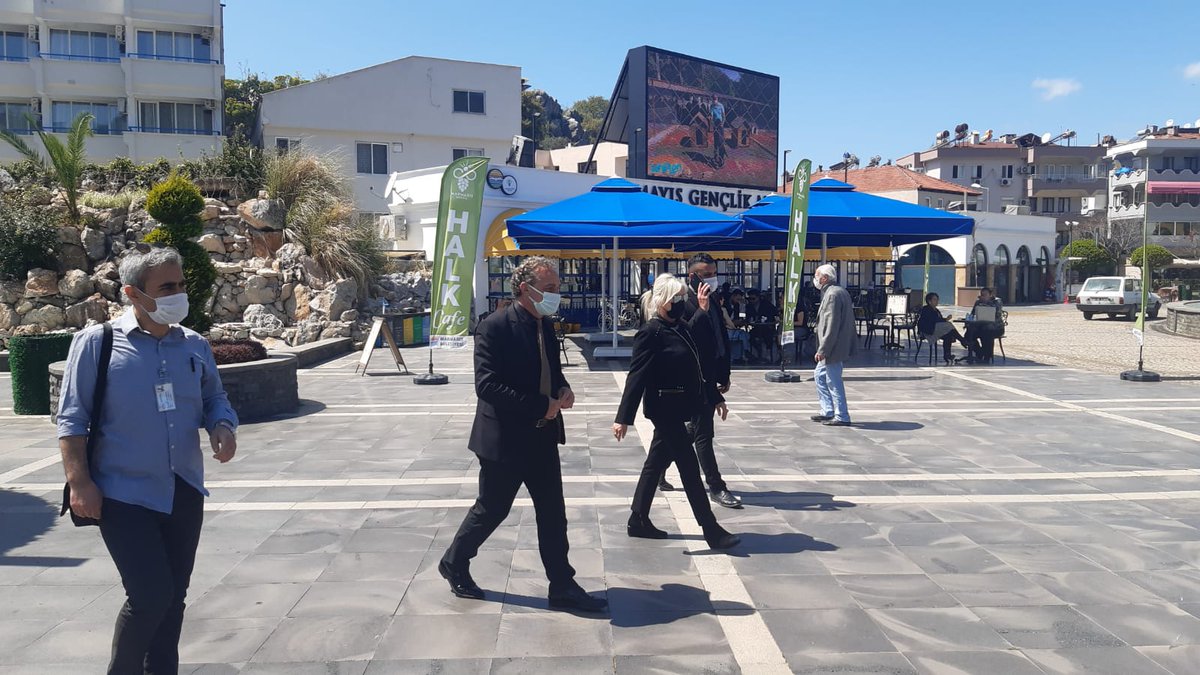 MarmarisMem's tweet photo. İlçe Millî Müdürlüğümüz Dinamik Denetim Ekibi, Covid-19 Salgını tedbirleri kapsamında, farkındalık yaratan saha çalışmalarını sürdürüyor.
@ersaksoy @mugla_mem @pervin_tore @zuleyhaaldogan https://t.co/vlMF4h2SjQ