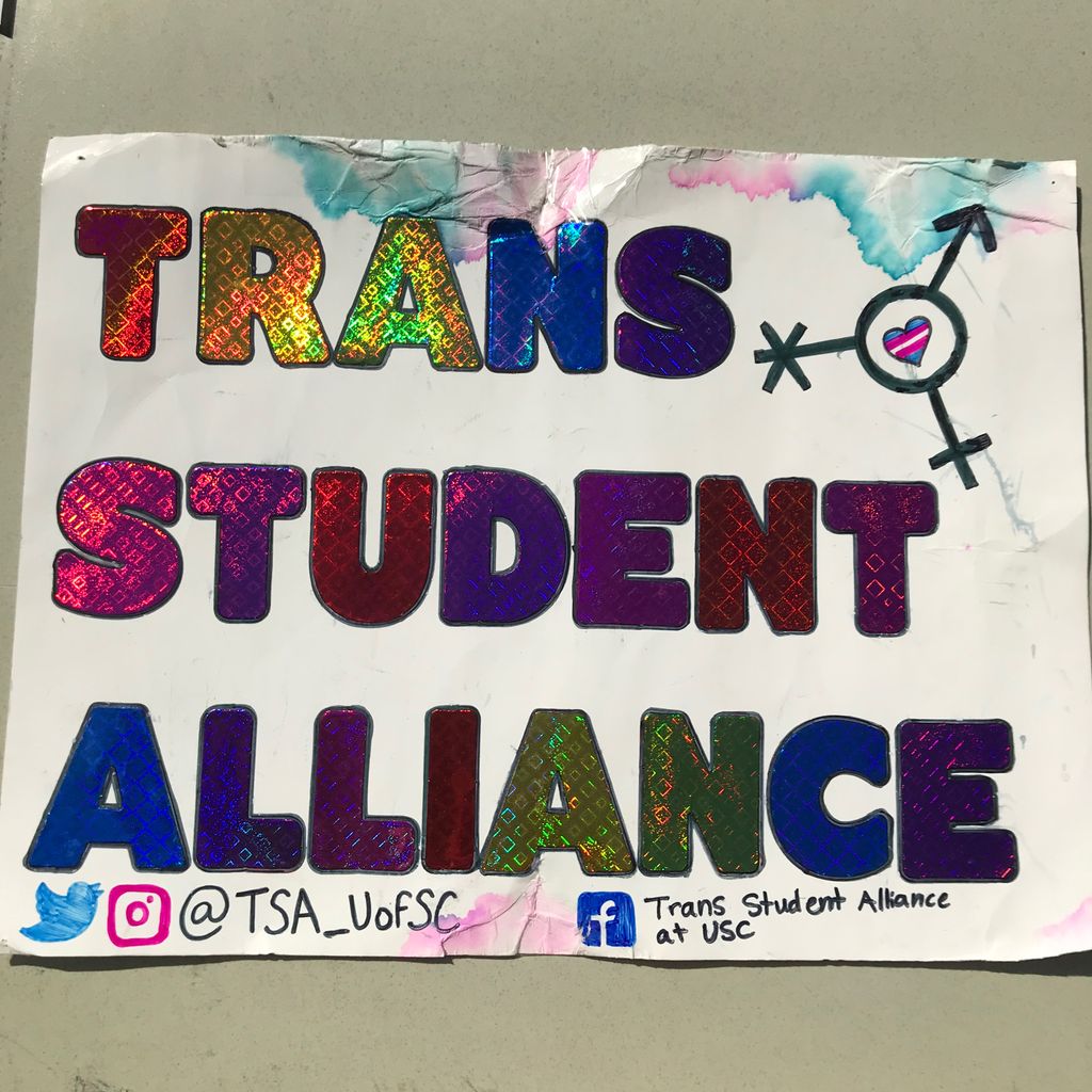 TDOV came a little late this year, but it’s here nonetheless! TSA is out and visible at today’s Hip Hop Wednesday 🏳️‍⚧️ Come get pronoun pins, join the club, or just come to chat!
#TransGamecocks #UofSC #TDOV2021 #TransDayOfVisibility2021 #TDOV #TransDayOfVisibility