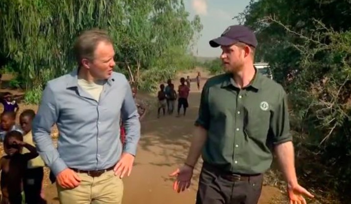 Prince William 'has ended 20-year friendship' with ITV's Tom Bradby over Harry and Meghan mirror.co.uk/news/uk-news/p…