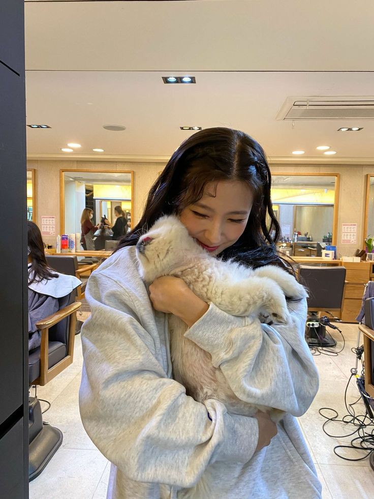 miyeon &amp; dogs! 🐕‍🦺♡💨