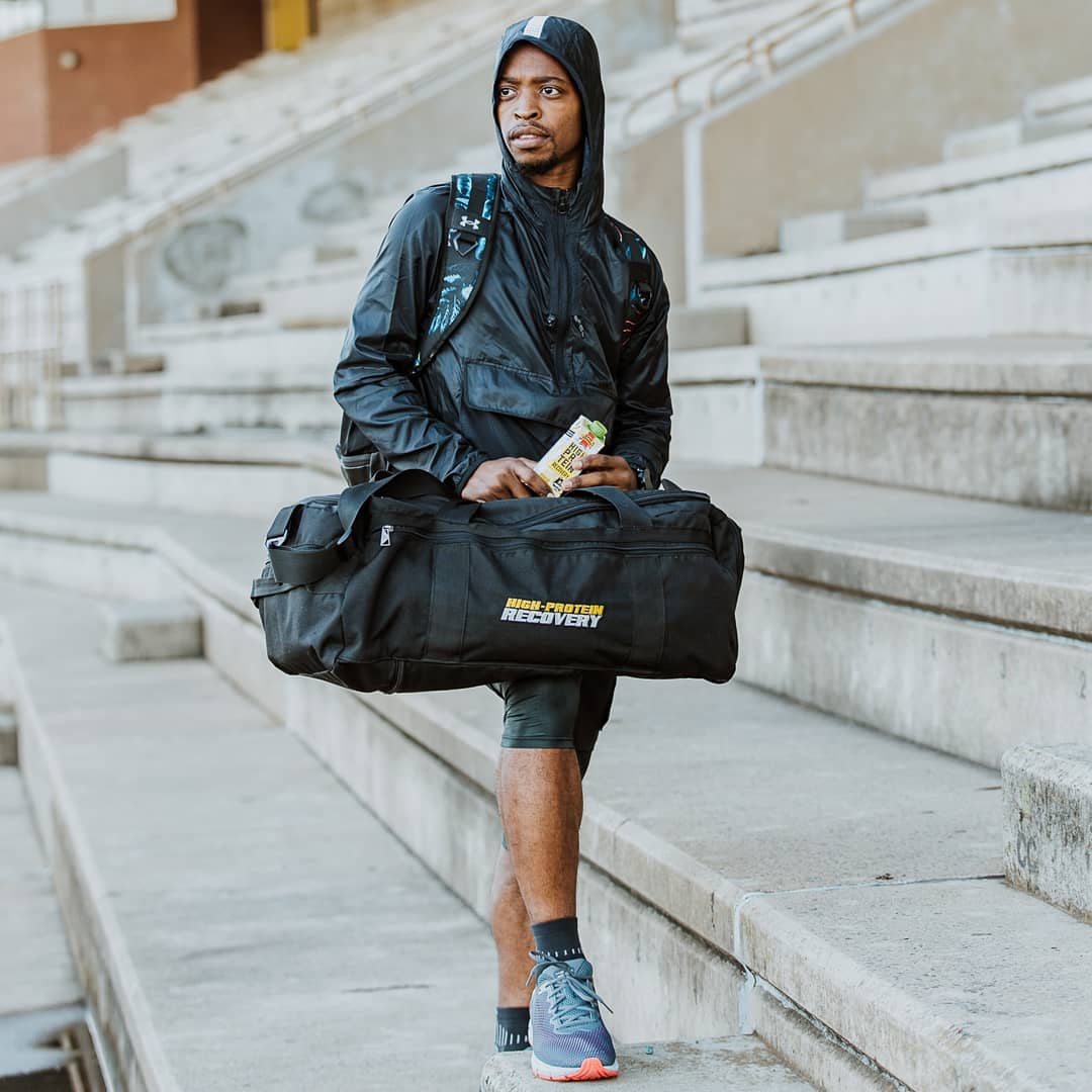 MarimaSipho's tweet photo. I've been enjoying time infront of the camera lately📷📸😊Do I make a great model mara?🤔
#UnlockYourPotential #HowLockdownUnlockedMyPotential #UnderArmour #Falke #HPRM #HighProteinRecoveryMilk https://t.co/WC0NHnJ4PN