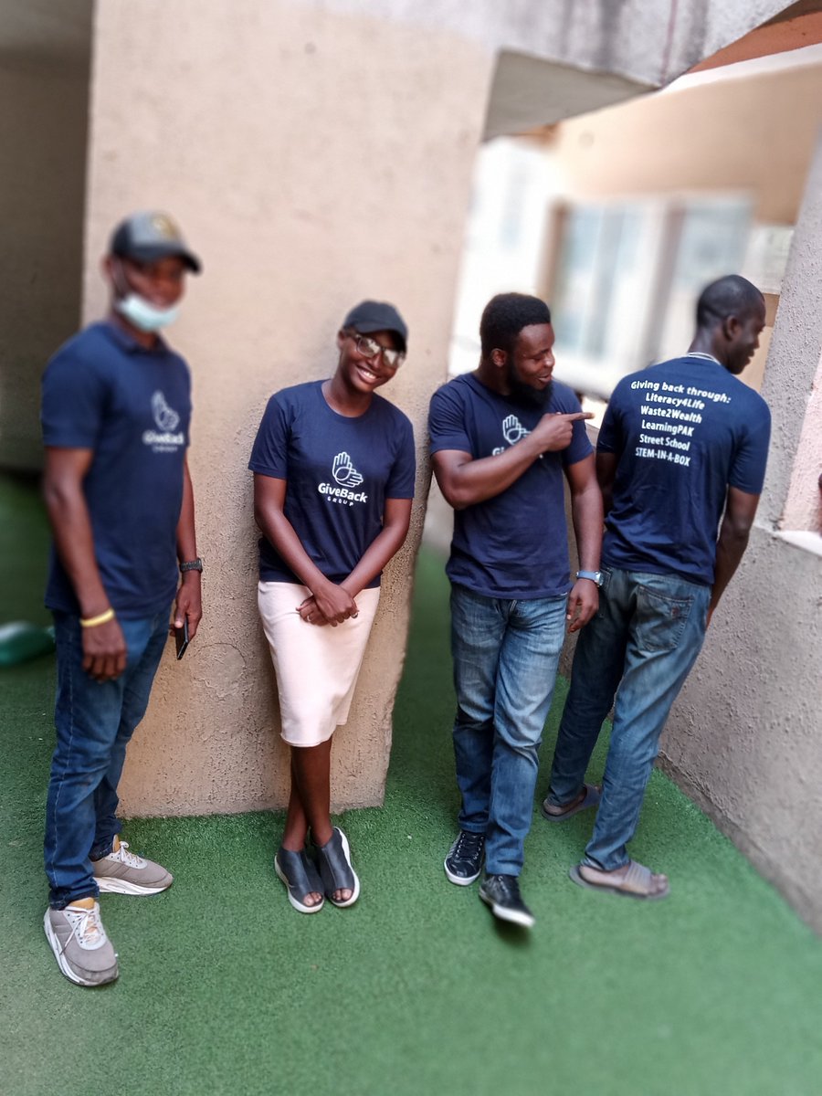 GiveBackTweet's tweet photo. Over 400 hundred children and more than half the number for adults benefitted from the token donated by the CPE network and more succour will be provided for the destitute so that learning, living and surviving in a better condition can restart for the hundreds on pause for now https://t.co/YmZvWgdJGT