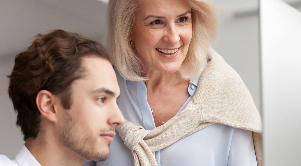 Anyone wanting a step on the #propertymanagement ladder will benefit from #apprenticeships schemes. Here we discuss how they work and why it's good for business. ow.ly/JjJa50EiQf0