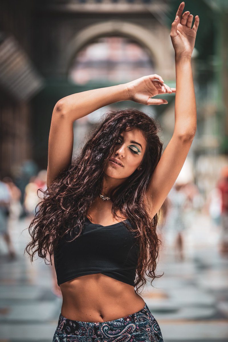 gio567full's tweet photo. Day7. In the city you can find people with a lot of #TrueAttitude ☀️ and what about you?
#TrueColors #Oneplus  #TrueColorsFrance @oneplus
#TrueColorsUK #TrueColorsGermany https://t.co/bcuOmErg2U