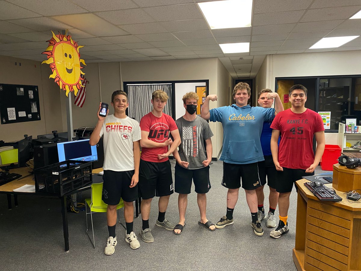 IfaEsports's tweet image. BIG win last night against DNH!!! IFA moves to 3-0 on the season. Looking forward to our match against Spirit Lake next week. #IFACadetPride #IFAeSports