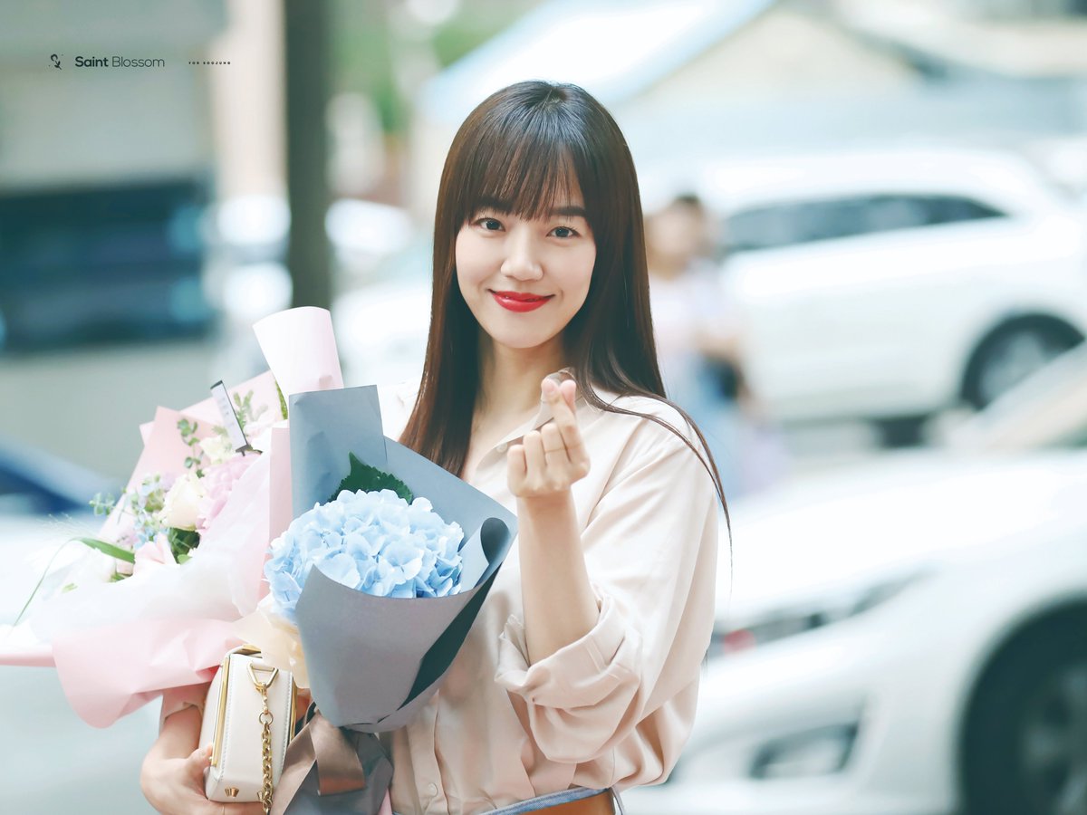 190718 검블유 종방연 #임수정 

#임수정데뷔20주년 🥳🎉🤍