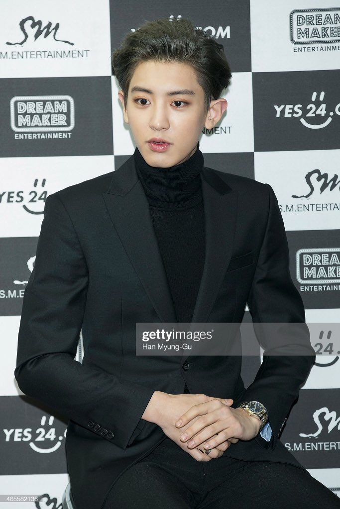 CHΛNHome찬열1127 (REST) tweet media