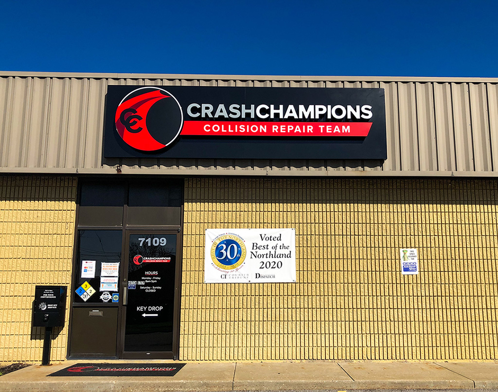 Image360KC's tweet image. Exterior illuminated channel letters on a metal pan for Crash Champions in Gladstone and Pleasant Valley, Missouri
.
.
.
#ExteriorSign #IlluminatedSign #DimensionalSign #PanSign #BuildingSign #signage #automotive #collision #CompanySign