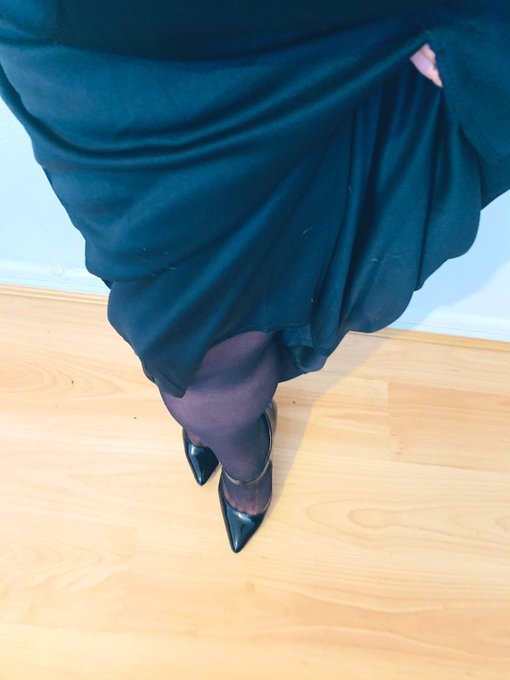 What do you think of my new outfit? https://t.co/cSHACG5812<a href="/tag/fishnetfriday"class="tags"><span>#fishnetfriday</span></a>