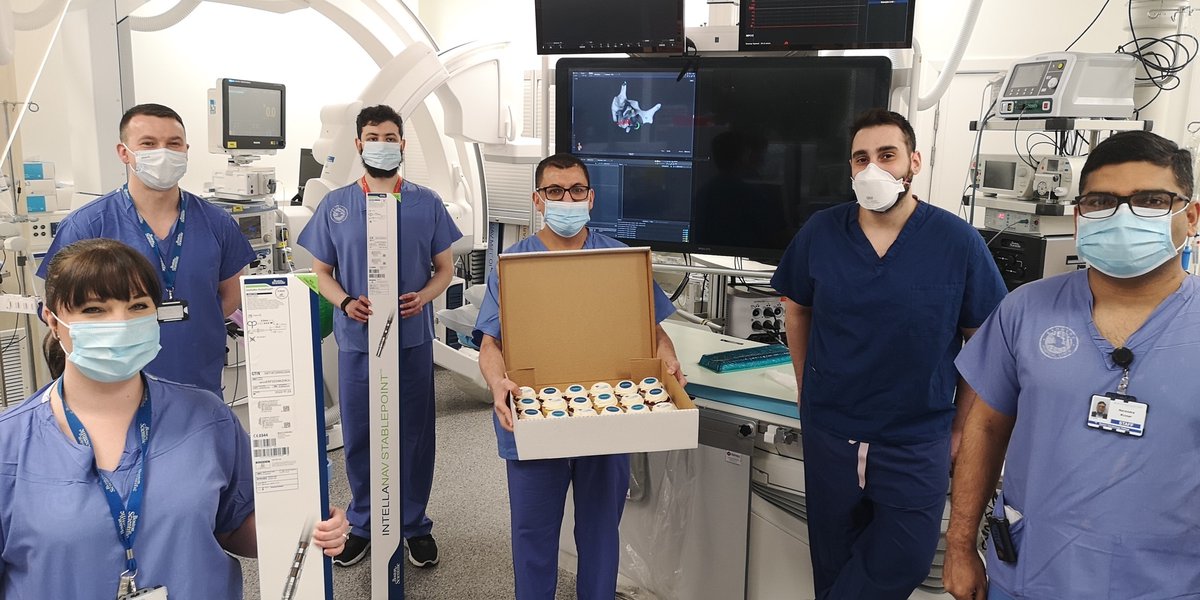 BlackpoolHosp's tweet photo. The Lancashire Cardiac Centre is once again improving patient outcomes by pioneering the very latest heart surgery technology.
Find out what the brilliant cardiac electrophysiology team are up to.
#TeamBTH
⭐ 💙
https://t.co/IokkrHJRPa https://t.co/Bdp5XL7Vga