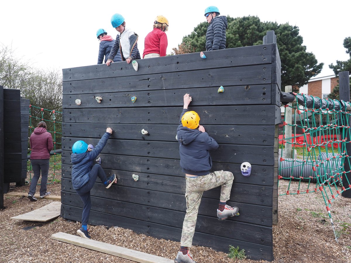 Adur Centre tweet media