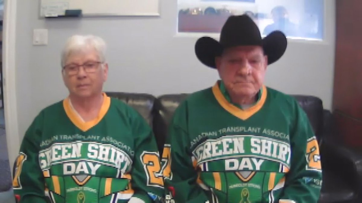 2ndCTR_Society's tweet photo. It’s #GreenShirtDay Spread the word about organ donation. Talk to your family and register your intent to donate 💚♻️ Logan’s legacy is leading the way, let’s keep the momentum going https://t.co/OOel3zYGTn #GreenShirtDay #LoganBouletEffect #LB27 #organdonationworks #beinspired https://t.co/yr0JLKfxKg
